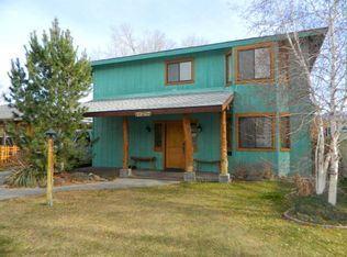 194 Edwards St, Bishop, CA 93514