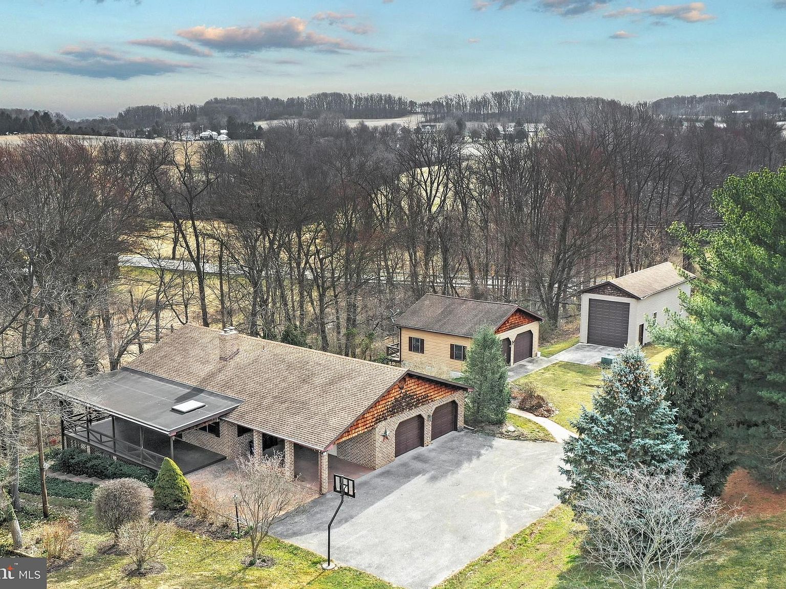 2326 Stoverstown Rd, Spring Grove, PA 17362 Zillow