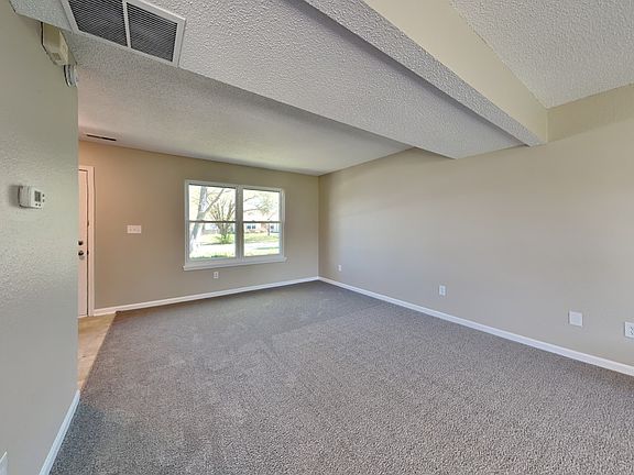 3rd image of 20757 Bearsdale Way