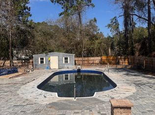 102 L St, Pt Washington, FL 32459