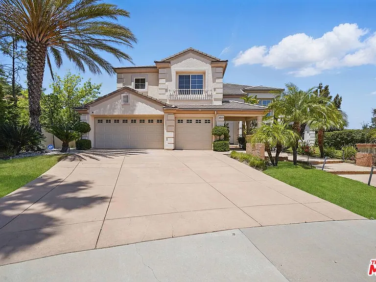 4040 Leighton Point Rd — Photo 8