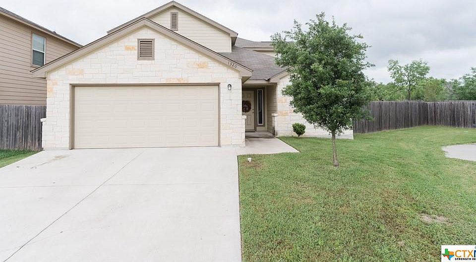 1st image of 1320 Lantana Ct