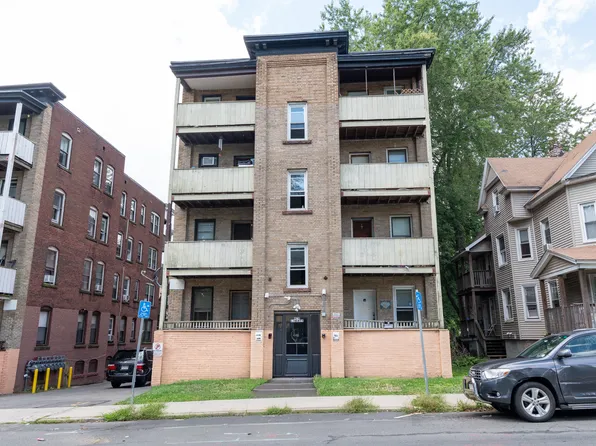 474 Liberty St APT 4R, Springfield, MA 01104