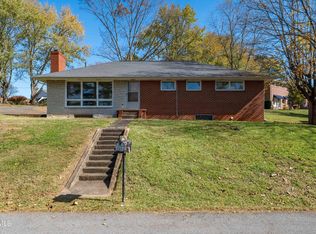 3601 Montclair Rd, Kingsport, TN 37664