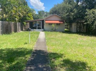 845 44th Ave N, Saint Petersburg, FL 33703