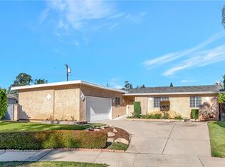 213 Hickory Ave, Pomona, CA 91767
