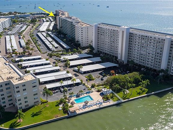 3rd image of 5980 Shore Blvd S APT 301