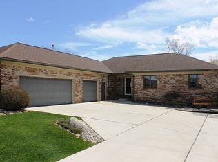 8132 E Pearson Rd, Shelby Township, MI 48316