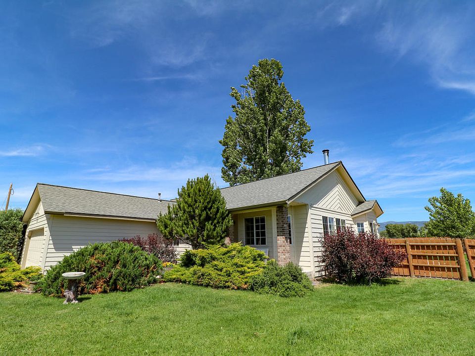 1st image of 577 Ravenwood Dr