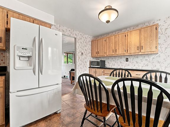 5th image of 2810 Soulier St