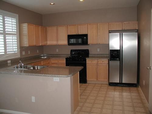 3rd image of 9132 Doane Ave