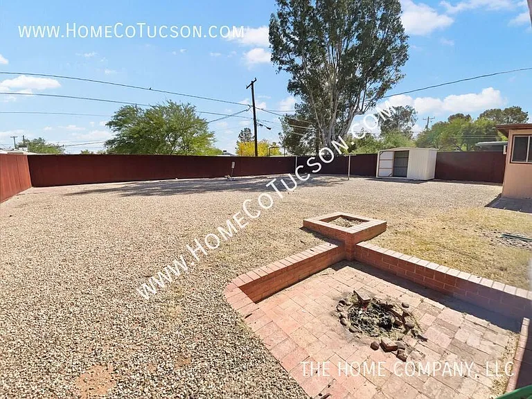 5452 E Linden St — Photo 28