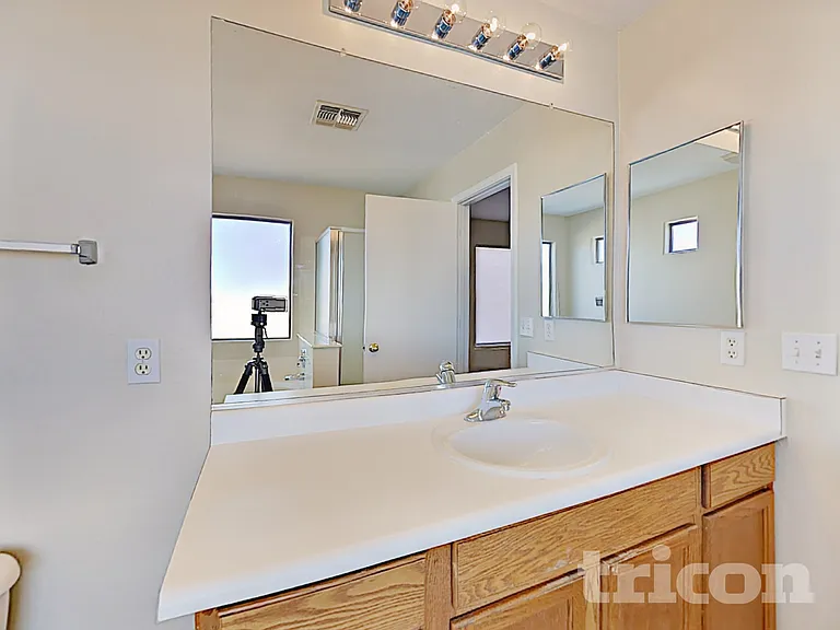 6014 S 16th Ln — Photo 10