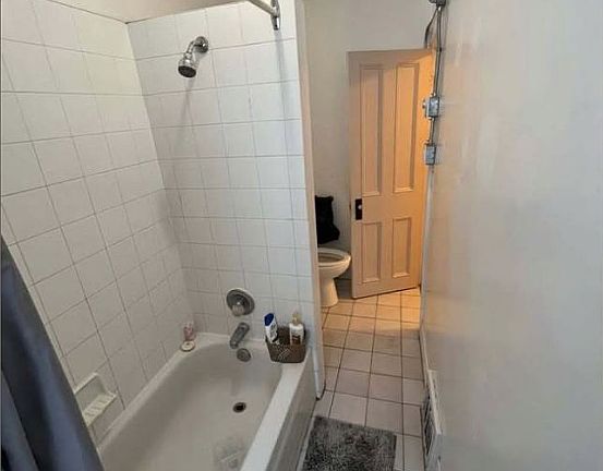 4th image of 70 Brunswick St Room 2-5