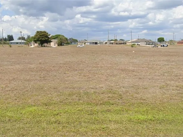 605 NE 15th TER, CAPE CORAL, FL 33909