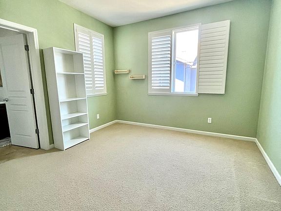 5th image of 1146 Campbell Ave
