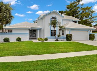 13647 Callington Dr, Wellington, FL 33414