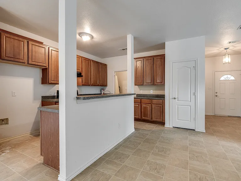 709 Parkplace Rdg #709 — Photo 13