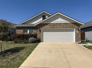 145 Winding Hollow Ln, Georgetown, TX 78628