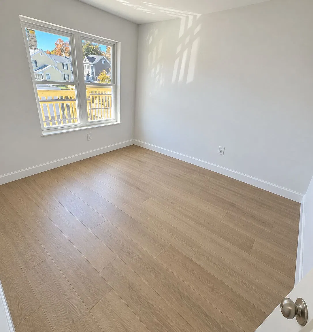 188 Broadway — Photo 3