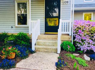 109 Pipers Pl, Chalfont, PA 18914