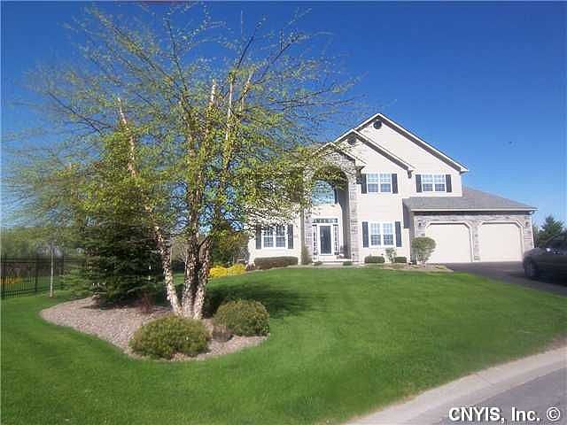 1st image of 7715 Summerwood Pl