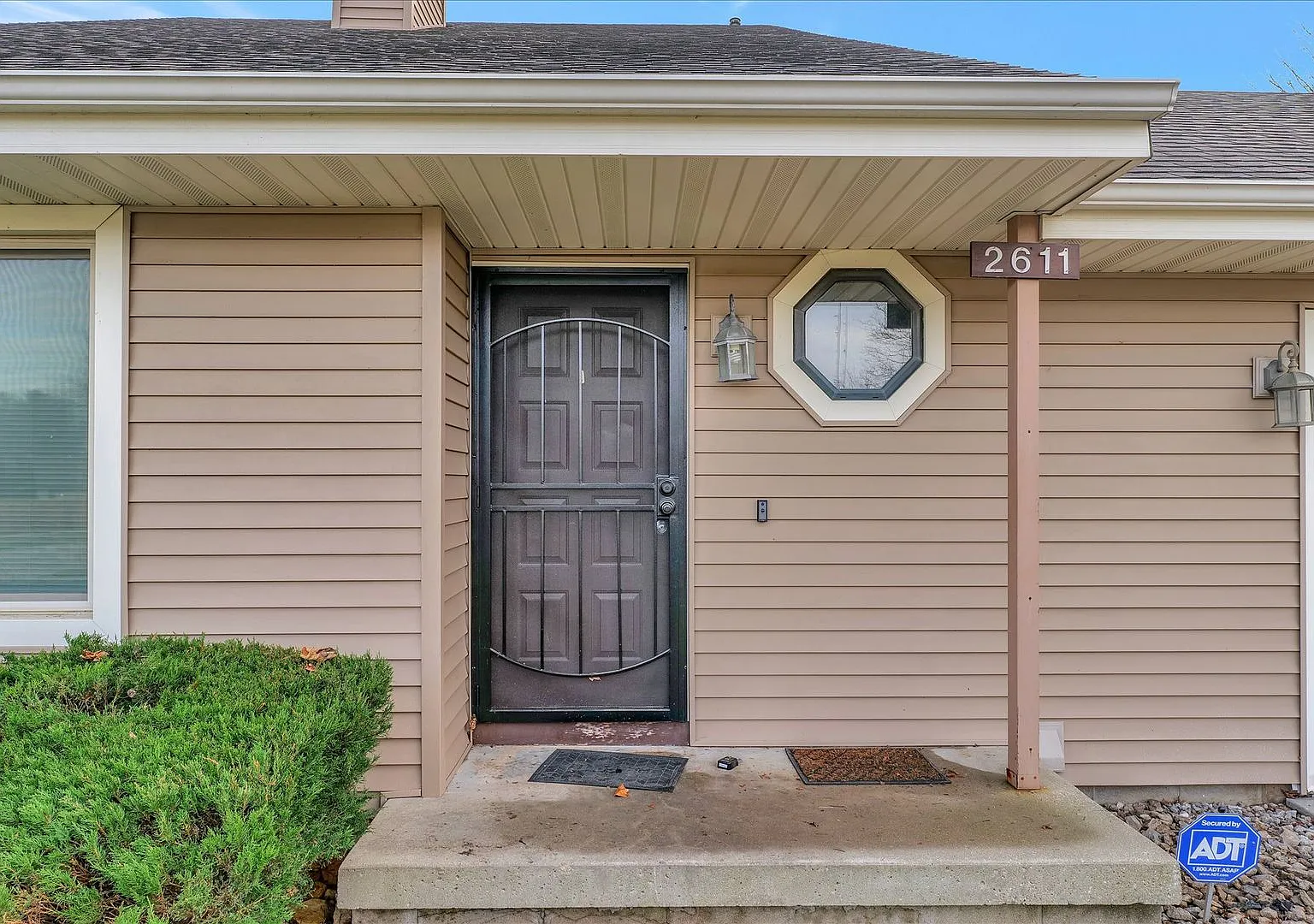 4 bedroom, 2 bath home - Available August 2026 — Photo 3