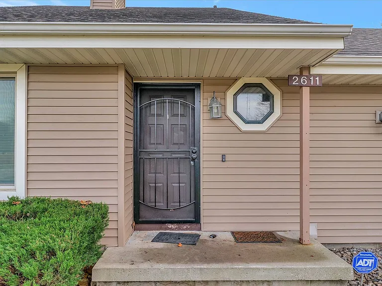 2611 Rachel Rd — Photo 3
