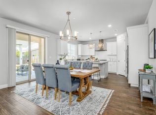 1672 N Ryan Ave, Clovis, CA 93619