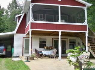 94 Fox Springs Dr, Hayesville, NC 28904