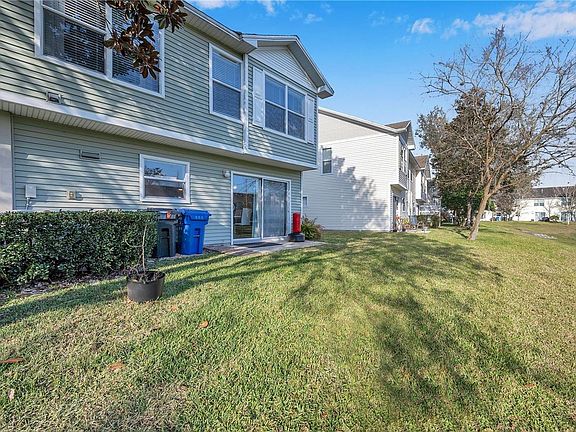 5th image of 2913 Bear Oak Dr