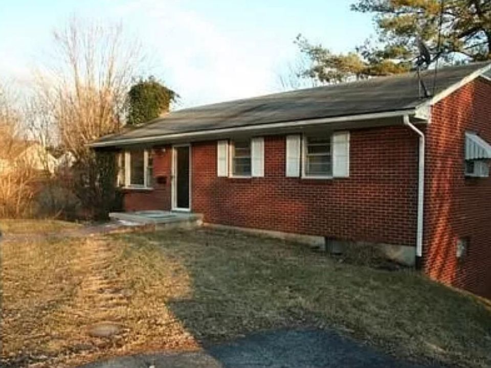 1st image of 1035 W Spiller St