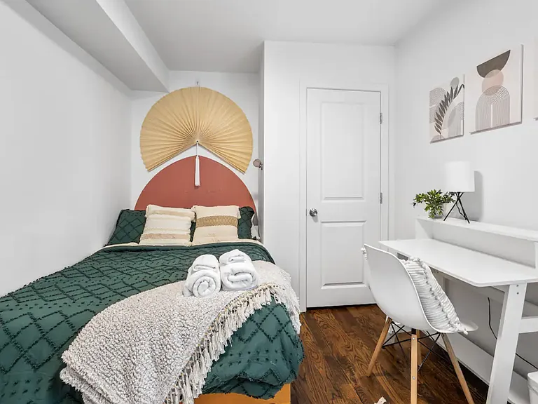 131 Bristol St #2 — Photo 15
