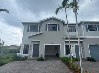 5000 Elderberry St, Haverhill, FL 33415