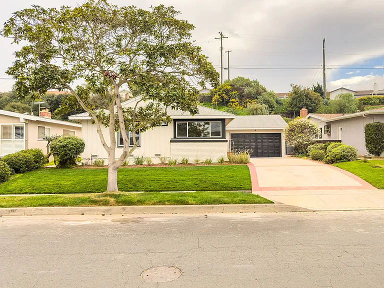 5506 Calle De Ricardo — Photo 1