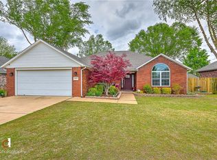 3805 SW Mason Rd, Bentonville, AR 72713