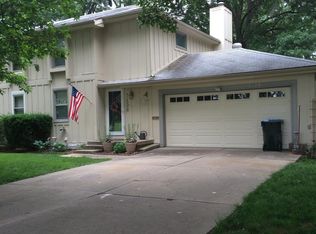 7128 Bond St, Shawnee, KS 66203