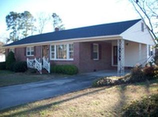 439 Harrell St, Murfreesboro, NC 27855