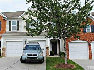 8220 Saltwood Pl, Raleigh, NC 27617