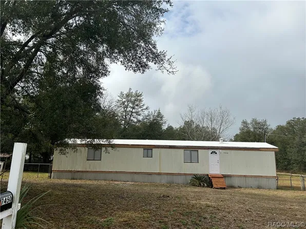 7450 SE 197th Ave, Morriston, FL 32668