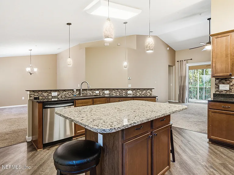 8733 Little Swift Cir #23D — Photo 16