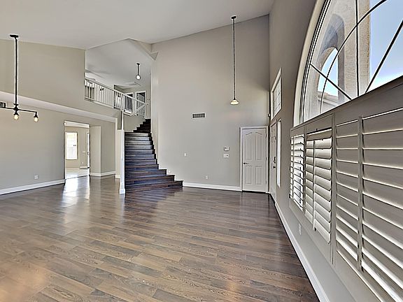 3rd image of 5451 W Whitten St