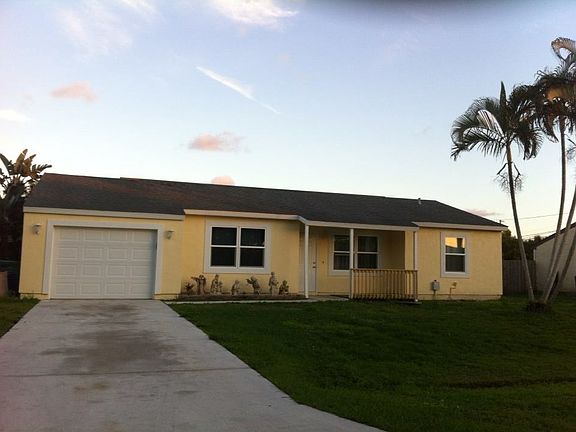 3rd image of 2049 SE North Blackwell Dr