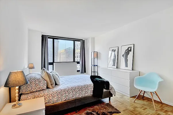 Rented by Compass | media 10