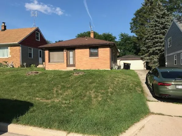 264 North 111th STREET, Wauwatosa, WI 53226