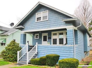134 Flowers Ave, Sharon, PA 16146