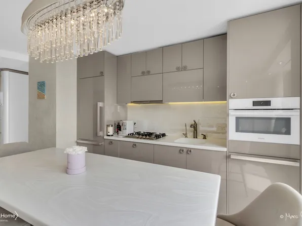 345 East 93rd Street image 7 of 46