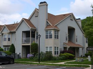 271 Andover Pl, Robbinsville, NJ 08691