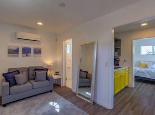 308 S 10th St, Las Vegas, NV 89101
