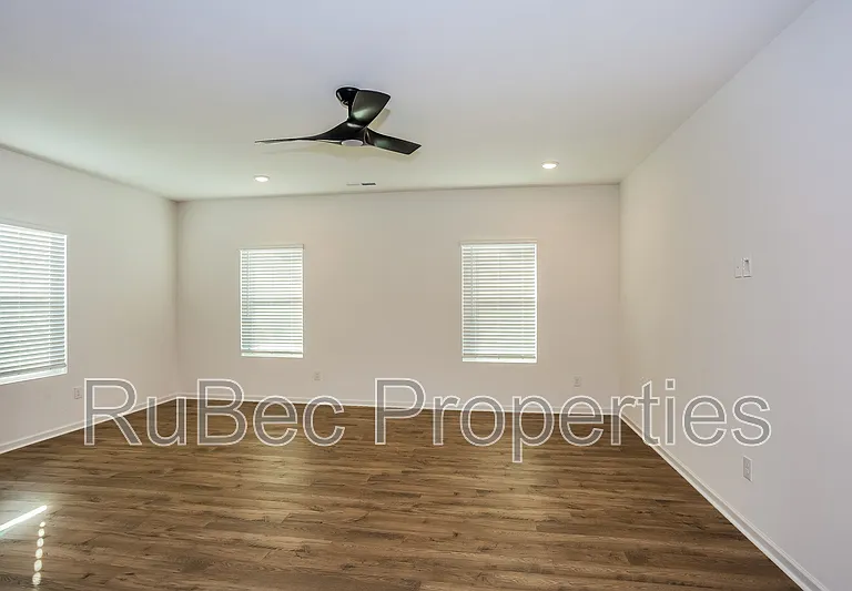 11828 Accent Ct — Photo 4